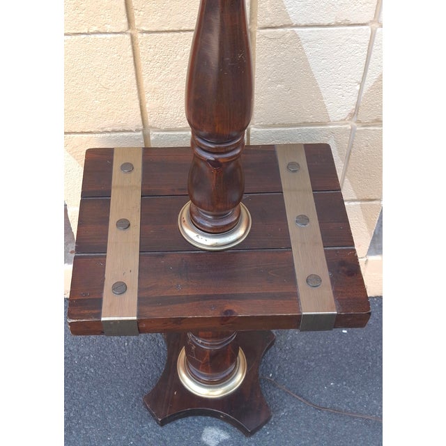 Mid-Century Modern Mid Century Antiqued Pine Floor Lamp With Brass Accents For Sale - Image 3 of 11