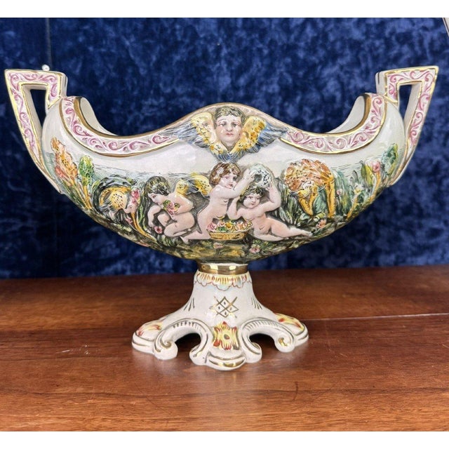 Triptych with Cherubs in Porcelain from Capodimonte, 1930s, Set of 3 For Sale - Image 3 of 11