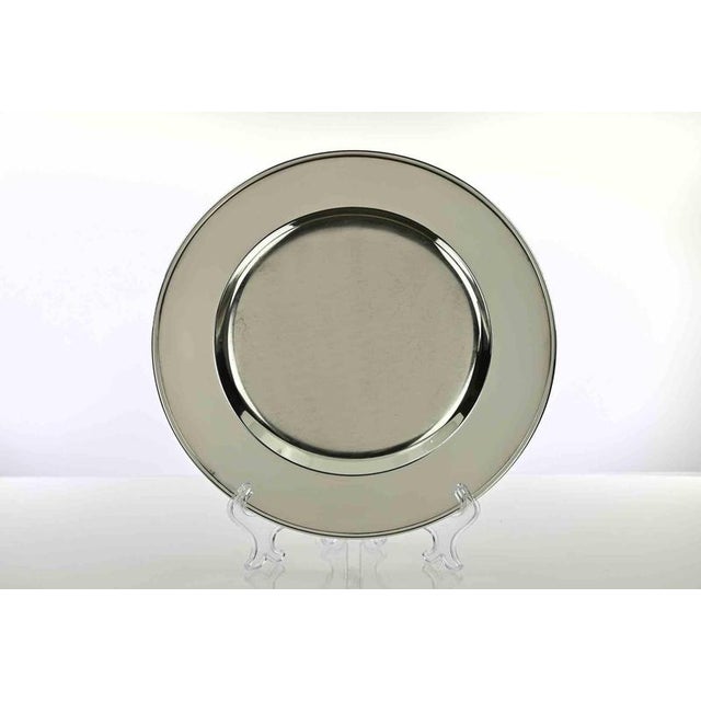 Vintage Silver Plated Serving Plate realized in Italy in 1970s. Excellent condition.