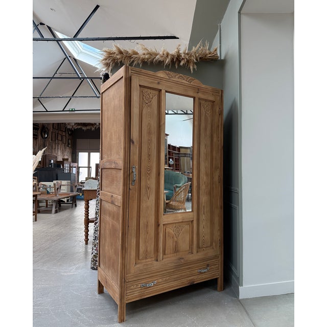 Large Art Deco Bonnetière, 1930s For Sale - Image 8 of 17