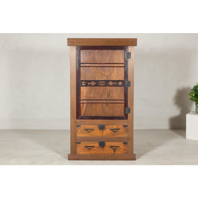 Early 20th Century Meiji-era Mizuya Dansu, Circa 1900 – Japanese Kitchen Cabinet For Sale - Image 5 of 12