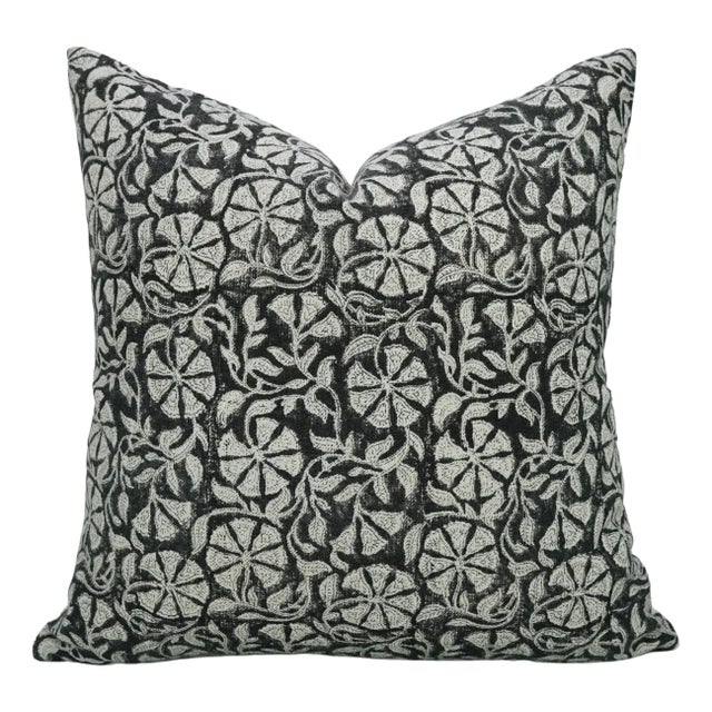 Fabdivine Handblock Print Cushion Cover 18x18 Inch Off-White Linen-Rudraksh For Sale