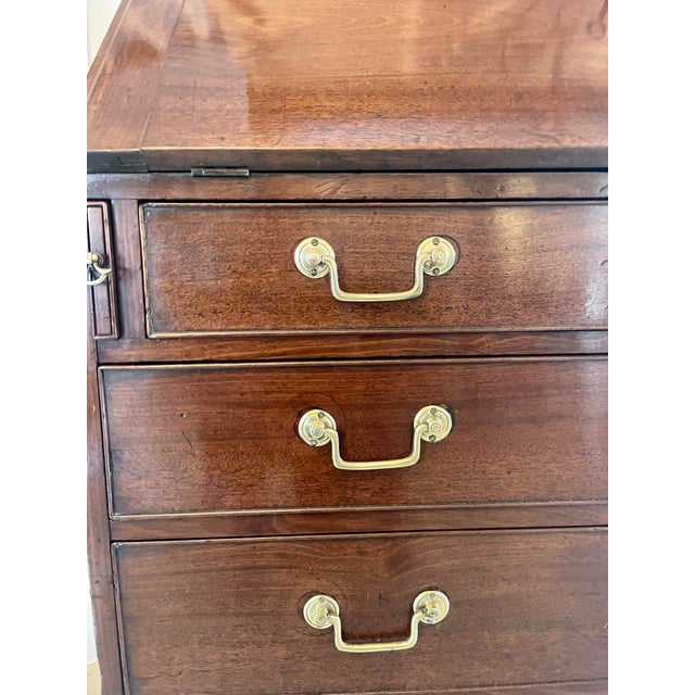 Mid 18th Century Antique George II Figured Mahogany Bookcase, 1740 For Sale - Image 5 of 18