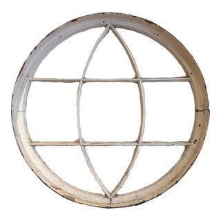 19th Century American Colonial Revival Round Window For Sale