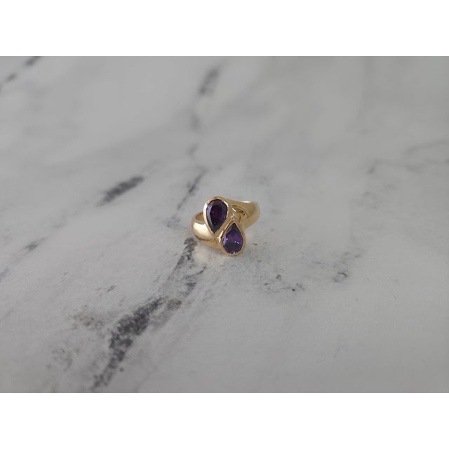 Teardrop Amethyst Bypass Ring 14k Yellow Gold, Size 3 For Sale - Image 4 of 5