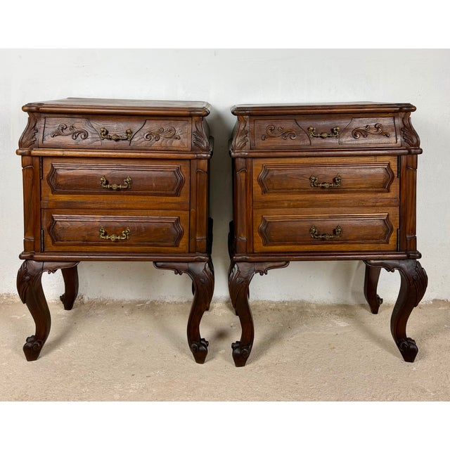 French Louis XV Style Wooden Nightstands, 1940, Set of 2 For Sale - Image 3 of 15