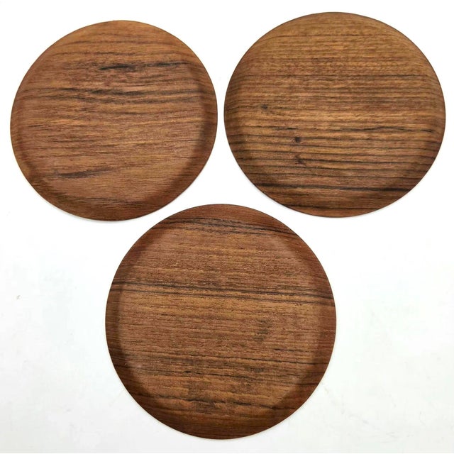 Mid 20th Century Teak Bentwood Appetizer Plates or Trinket Dishes, Set of 3 For Sale - Image 10 of 10