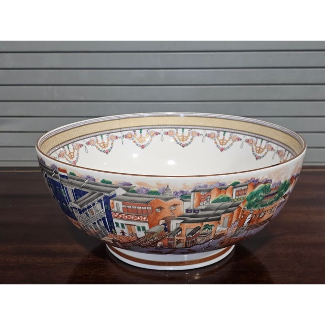 Late 20th Century Late 20th Century Mottahedeh Winterthur Reproduction Footed Hong Bowl, Large - 14 1/4" For Sale - Image 5 of 16