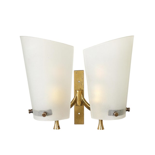 Metal 1960s Italian Mid-Century Double Shaded Textured Glass & Brass Wall Sconces - a Pair For Sale - Image 7 of 17