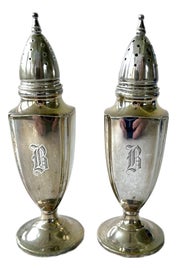 Example of Salt and Pepper Shakers