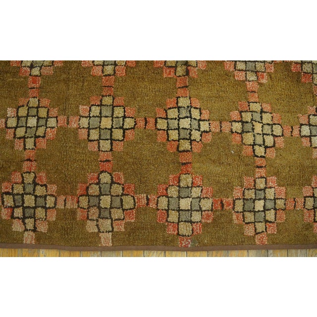 Significant Light Brown Color With Splendid Geometric Design Vintage American Hooked Rug For Sale In New York - Image 6 of 9