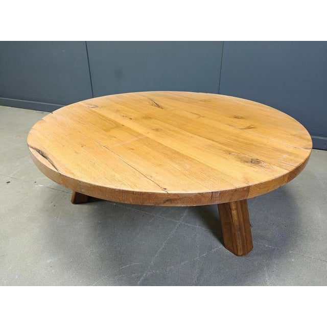 Large Brutalist Round Tripod Wooden Coffee Table, 1960s For Sale - Image 4 of 15