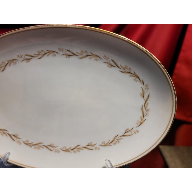 Mid 20th Century Noritake China Laurel #5903 10" Oval Bread Serving Platter - Discontinued Pattern For Sale In Tampa - Image 6 of 7