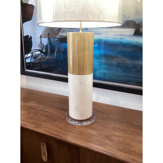 Late 20th Century Mid Century Modern Style Stone Lamps With Lucite Bases and Linen Drums - a Pair For Sale - Image 4 of 4