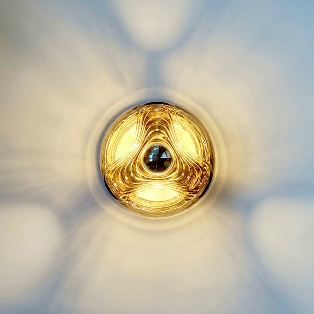 1970s 1970s Pair of Glass Wave/Futura Wall Lamps/Sconces by Koch & Lowy for Peill & Putzler For Sale - Image 5 of 9