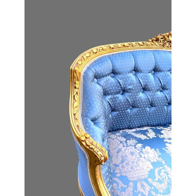 1950s French Louis XVI Blue Damask Gold Beech Settee For Sale - Image 11 of 12