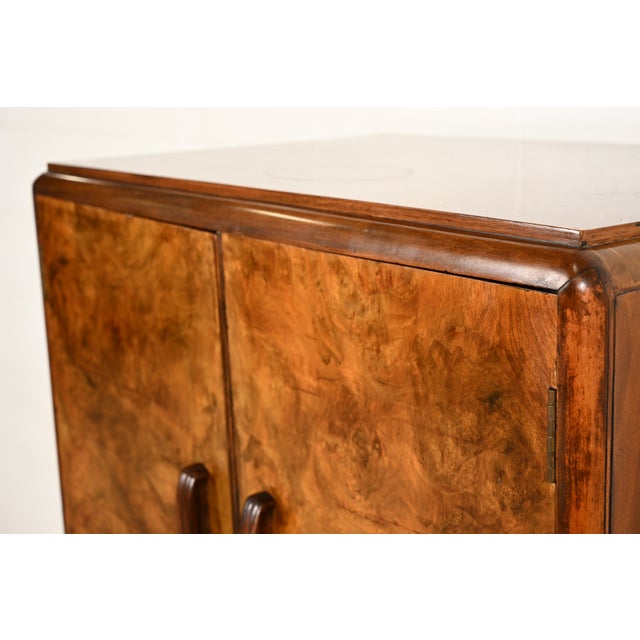 Donald Deskey Style Art Deco Burl Wood Gentleman's Chest, Circa 1930s For Sale - Image 9 of 16