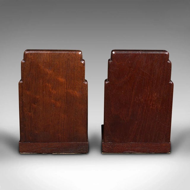 1930s 1930s Vintage English Walnut Pair of Decorative Bookends For Sale - Image 5 of 10