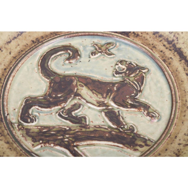 Round Stoneware Dish with Relief of Lion by Knud Kyhn for Royal Copenhagen, 1964 For Sale - Image 3 of 5