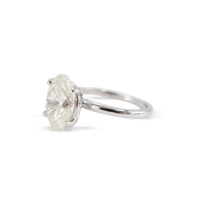 14k White Gold Gia 3.02ct Oval Cut Natural Diamond Solitaire Engagement Ring, Size 6.5 For Sale - Image 4 of 9