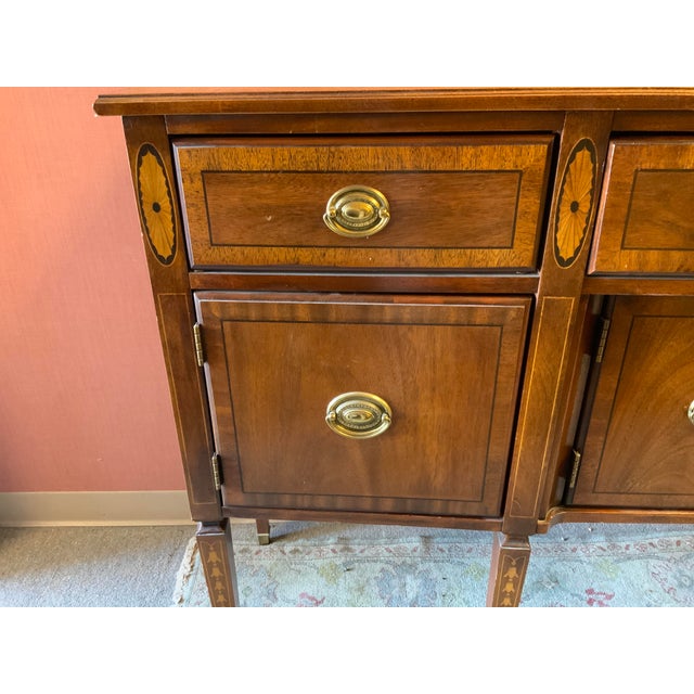 Brown Late 20th Century Hepplewhite Style Sideboard For Sale - Image 8 of 17