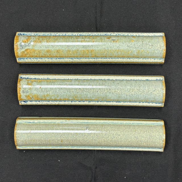 Sea Foam Glazed Ceramic Top Molding For Sale - Image 4 of 5