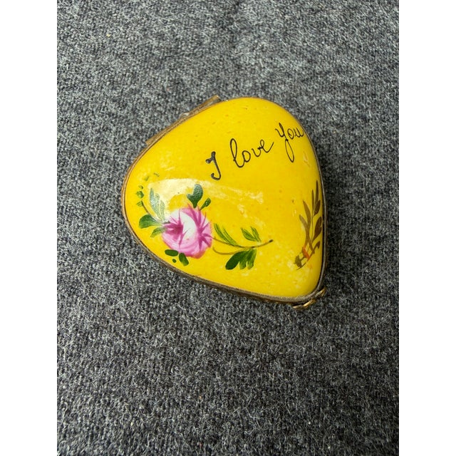1980s French Limoges I Love You Heart Trinket Box For Sale - Image 11 of 18