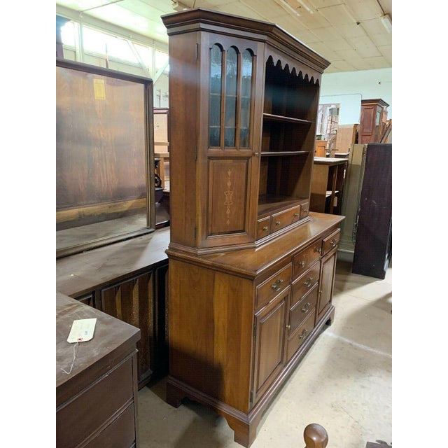 Davis Cabinet Co Solid Cherry Dining Room Hutch Display Cabinet