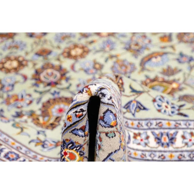 Kashan Rug in New Wool For Sale - Image 9 of 11