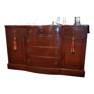 Bernhardt Vintage Flame Mahogony Bowfront Sideboard Buffet For Sale