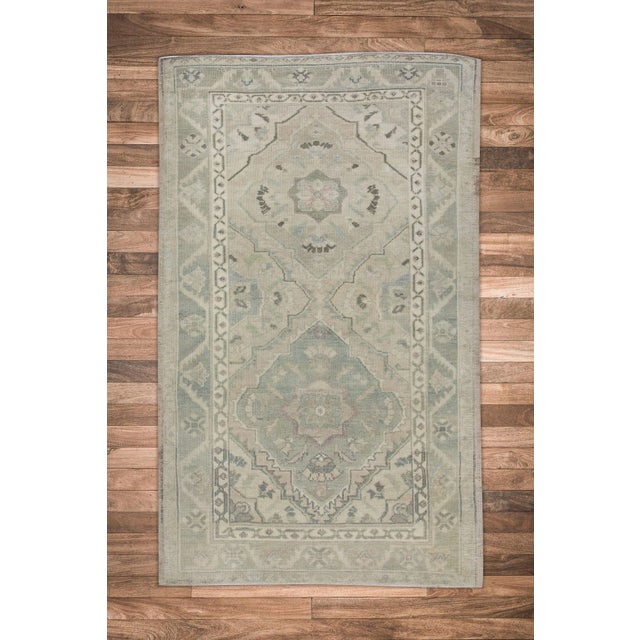 Early 21st Century Oriental Hand Knotted Rug Turkish Anatolian 3'10" x 6'3" For Sale - Image 5 of 5