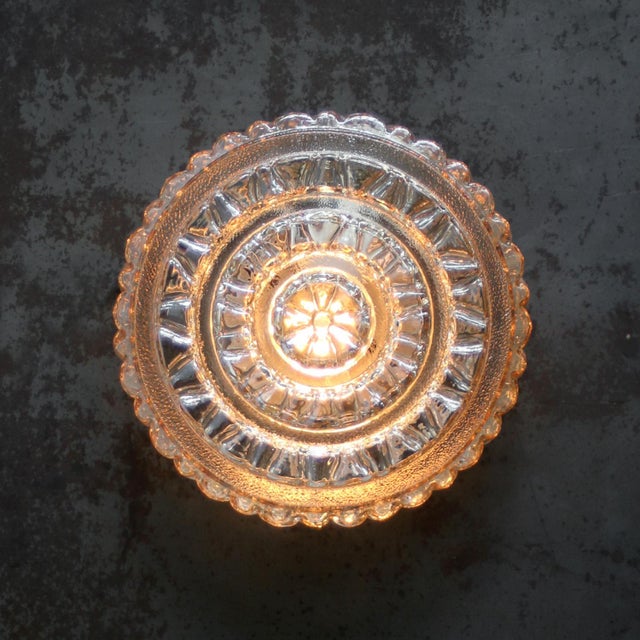 1960s Mid-Century Modern Light Amber Glass Sconce For Sale - Image 5 of 9