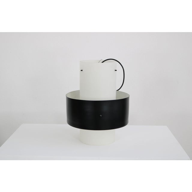1950s Pendant Light inSatin Glass with Black Painted Aluminum Ring from Stilnovo, 1950s For Sale - Image 5 of 15
