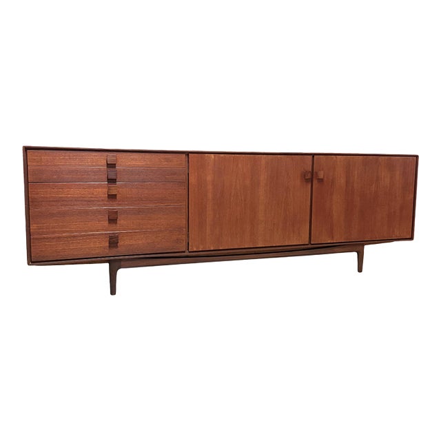Mid 20th Century G-Plan Danish Design Credenza by Ib Kofod-Larsen, Attributed For Sale