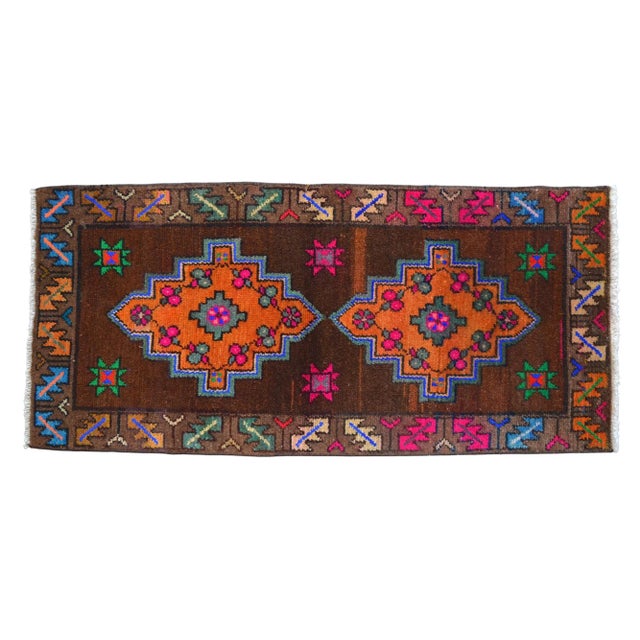 1960s Hand Knotted Turkish Small Rug Decorative Mat for Bathroom and Kitchen Mat- 19'' X 41'' For Sale - Image 5 of 10