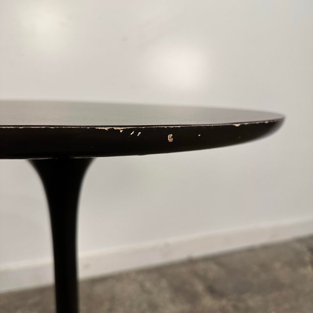 Black Mid Century Modern Burke Round Tulip Bistro Table For Sale - Image 8 of 12