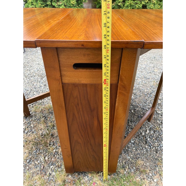 Mid 20th Century Romanian Drop Leaf Dining Table & 4 Chairs For Sale - Image 9 of 11