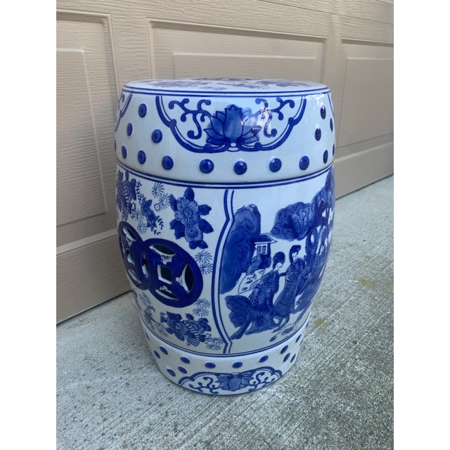 Late 20th Century Blue and White Porcelain Chinoiserie Garden Stool or Side Table For Sale - Image 5 of 10