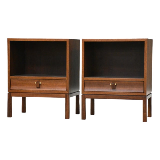 1950s Refinished Edward Wormley for Dunbar Walnut Nightstands - A Pair For Sale