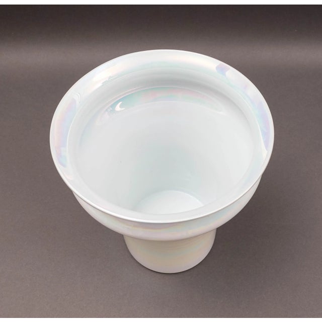 Mid 20th Century Sergio Asti Venini Signed Iridescent Opalescent White Glass Vase For Sale In Miami - Image 6 of 9