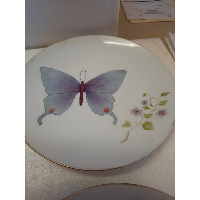 1980s 1980s Painted Plates - Set of 7 For Sale - Image 5 of 11