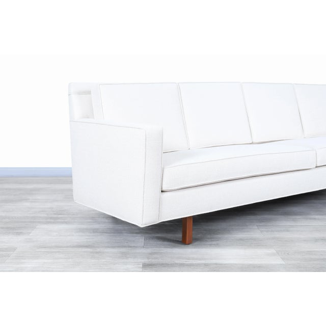 Mid-Century Modern Vintage Walnut Sofa by Edward Wormley For Sale - Image 3 of 10