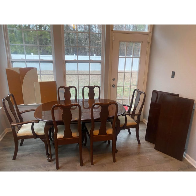 Knob Creek by Ethan Allen Cherry Dining Room Table Set With 6 Chairs