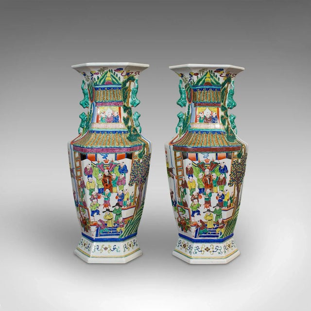 White 1900s Ceramic Oriental Urns - A Pair For Sale - Image 8 of 13