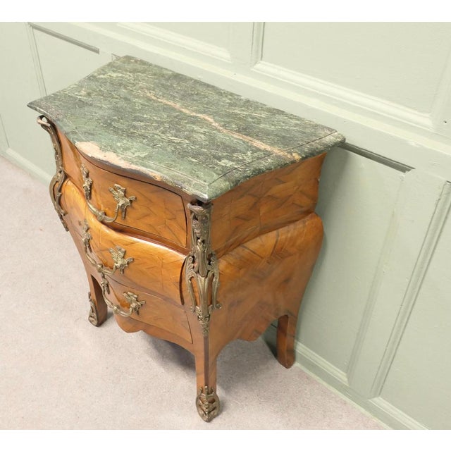 French Louis XV Style Bombe Commode, 1900 For Sale - Image 3 of 7
