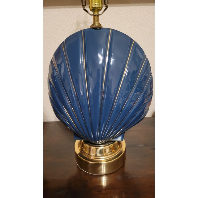 Mid-Century Modern Vintage Pair of Ceramic Seashell Lamps For Sale - Image 3 of 10