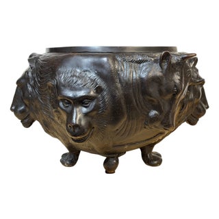 Large Meiji Japanese Bronze Zoomorphic Jardinière Attributed to Genryusai Seiya For Sale