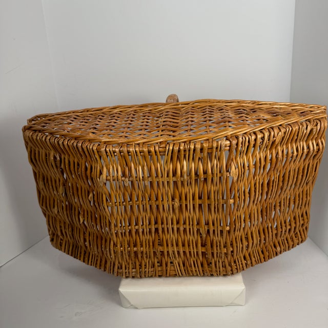 Vintage Woven English Willow/Wicker Garden Basket With Handle For Sale - Image 13 of 18