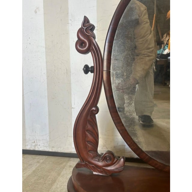 Traditional 19th Century American Empire Mahogany Dressing Mirror With Dolphins For Sale - Image 3 of 7