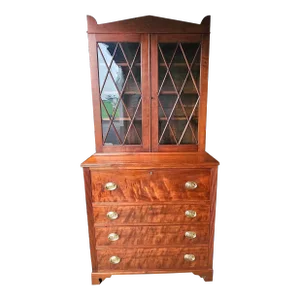 19th Century Federal Curly Tiger Figured Walnut Butler's Fall Front Desk